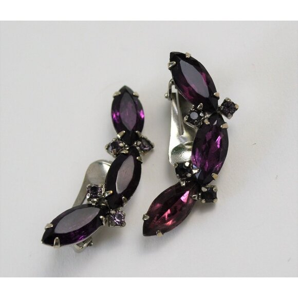 CURVED Purple Rhinestone Vintage  Clip Earrings Silvertone Navettes Chatons - Picture 8 of 8